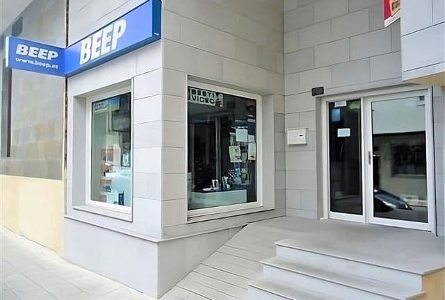 Fachada de la tienda Beep